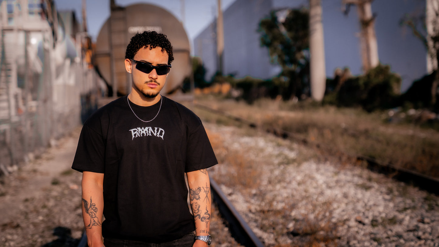 RMAND BLACK SHIRT - LOGO